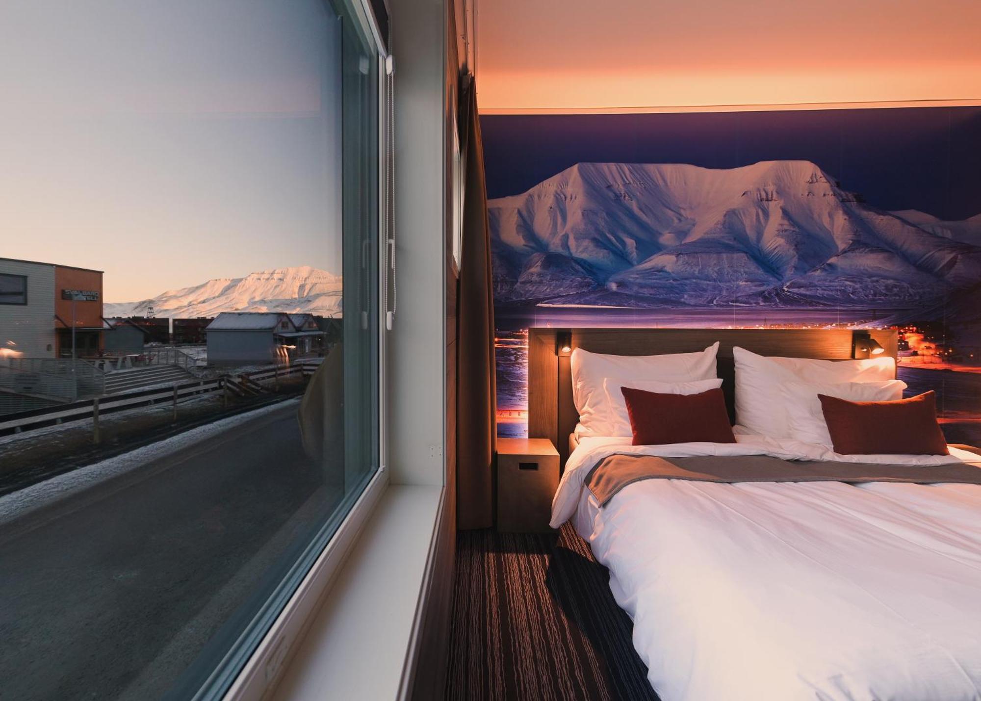 Svalbard Hotell | Polfareren Longyearbyen Exterior foto