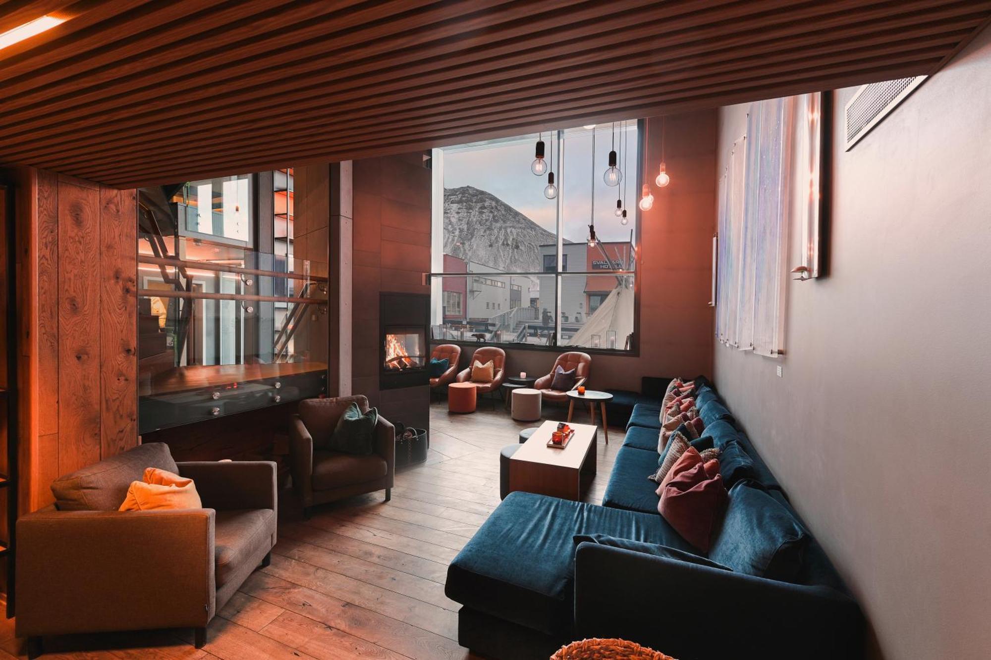 Svalbard Hotell | Polfareren Longyearbyen Exterior foto